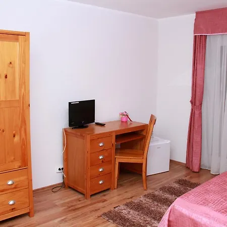 Italia Guest house 3*
